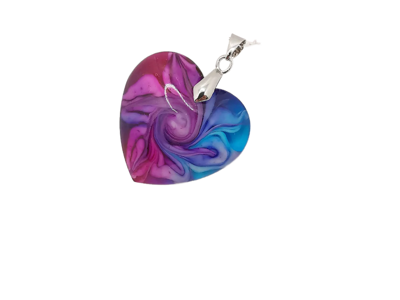 Colorful heart pendant-800x600